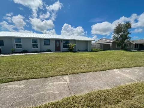 8147 Chesebro Ave, North Port, FL 34287