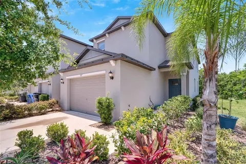 617 Royal Empress Dr, Ruskin, FL 33570