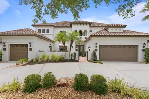8371 Dunham Station Dr, Tampa, FL 33647