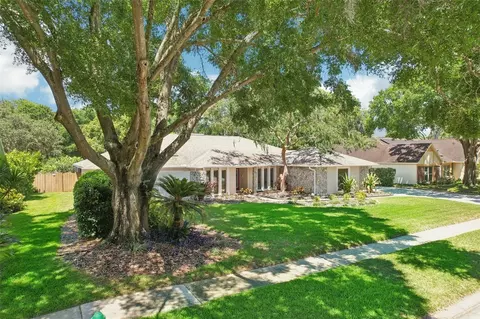 603 Crystal Grove Blvd, Lutz, FL 33548
