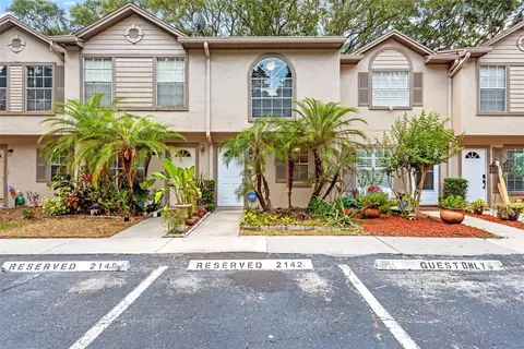 2142 Fletchers Point Cir, Tampa, FL 33613