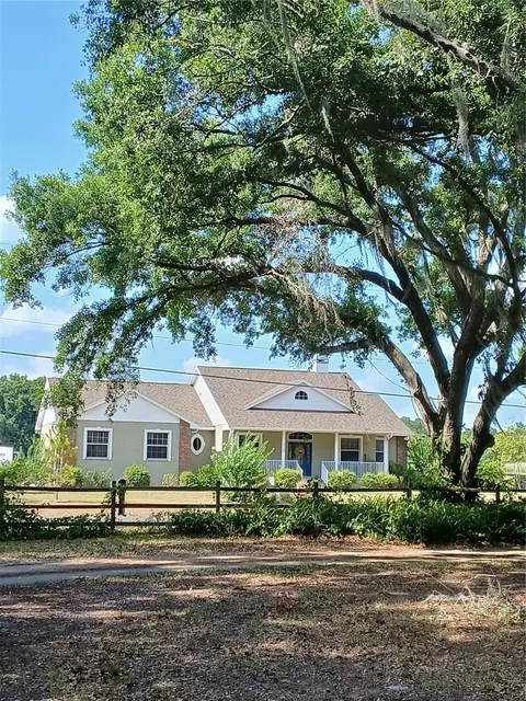 5150 Shakespeare Dr, Dover, FL 33527