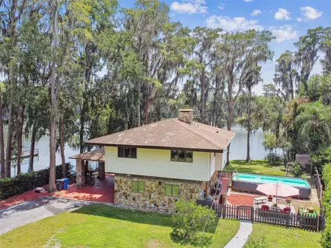 3522 Saddle Back Ln, Lutz, FL 33548