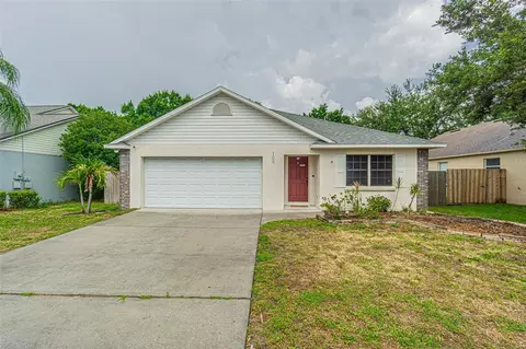 105 Orange Bud Way, Plant City, FL 33563