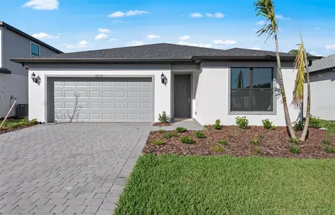 2213 Gabel Oak Dr, North Port, FL 34289
