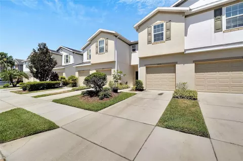 4916 White Sanderling Ct #4916, Tampa, FL 33619