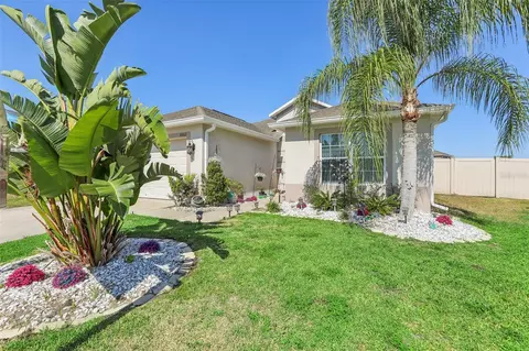8002 Alamosa Wood Ave, Ruskin, FL 33573