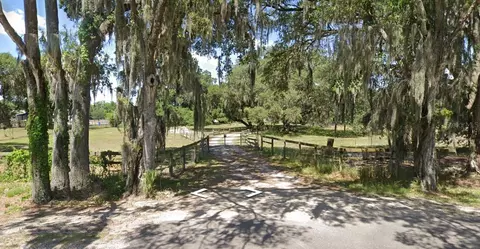 18834 Boyette Rd, Lithia, FL 33547