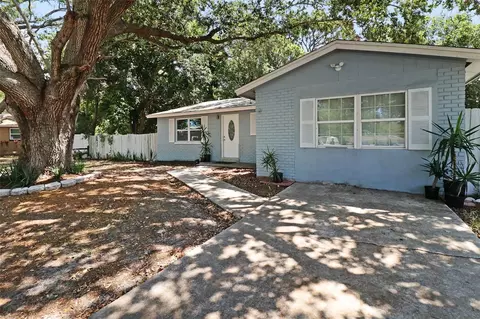 8833 91st St, Seminole, FL 33777