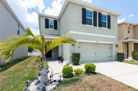 208 Cinnamon Bark Pl, Valrico, FL 33594