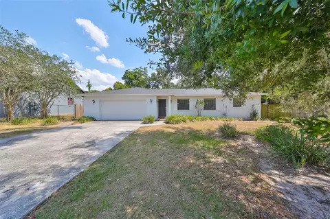 812 Bills Cir, Brandon, FL 33511