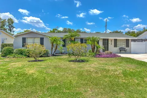 3312 Alamar St, Lutz, FL 33558