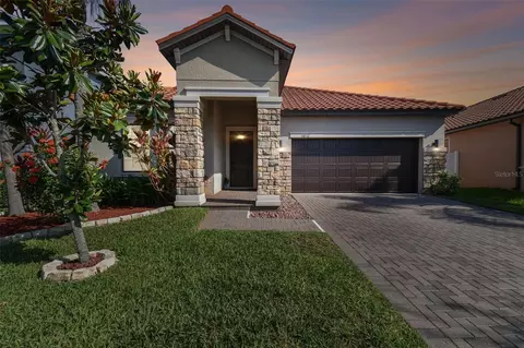 11832 Frost Aster Dr, Riverview, FL 33579