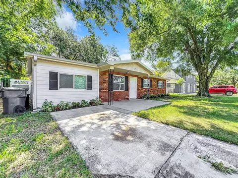 935 N Galloway Rd, Lakeland, FL 33810