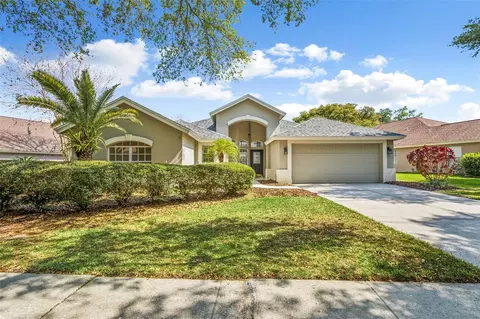 3130 Bent Creek Dr, Valrico, FL 33596