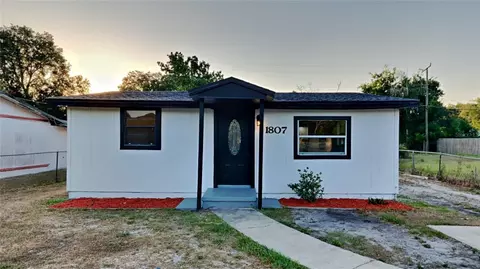 1807 S Summerlin Ave, Sanford, FL 32771