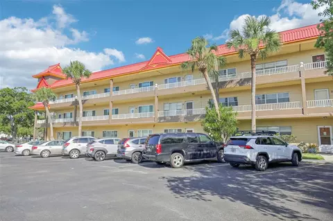 2402 Ecuadorian Way #24, Clearwater, FL 33763