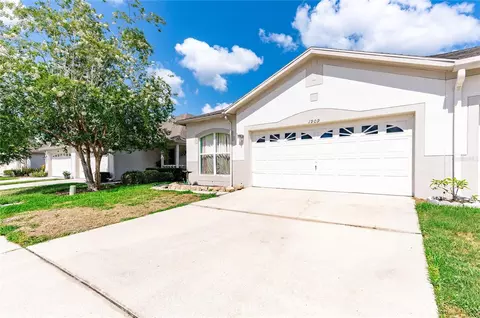 1909 Ravenridge St, Wesley Chapel, FL 33543