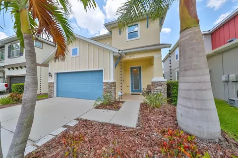 6924 Old Benton Dr, Apollo Beach, FL 33572