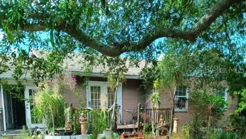 3915 W Mullen Ave, Tampa, FL 33609