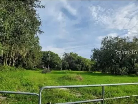10510 Sumner Rd, Wimauma, FL 33598 photo 2