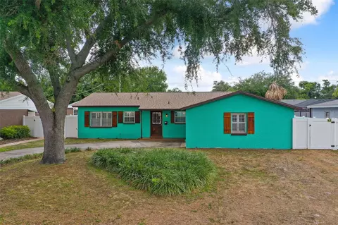 7816 Lakeside Blvd, Tampa, FL 33614