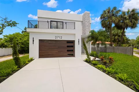 2712 N Oakdale Ave, Tampa, FL 33602