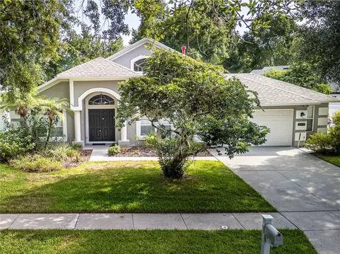 5072 Southampton Cir, Tampa, FL 33647