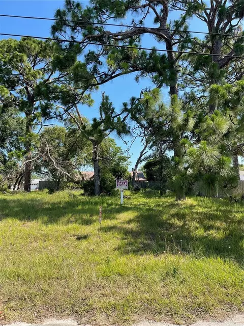 8523 Longboat Ln, Hudson, FL 34667