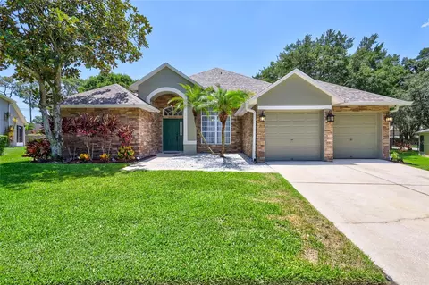 805 Woodcarver Ln, Brandon, FL 33510