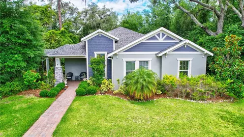 13806 Lake Fishhawk Dr, Lithia, FL 33547