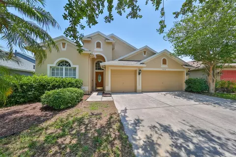 7316 Guilford Pine Ln, Apollo Beach, FL 33572