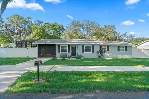 38800 9th Ave, Zephyrhills, FL 33542