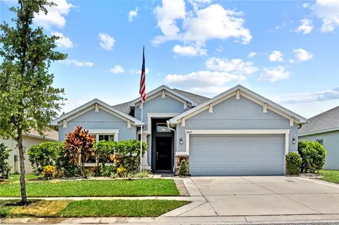 6502 Bradford Hill Ct, Wesley Chapel, FL 33545