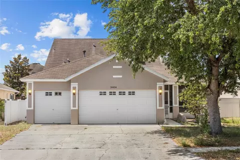 24834 Oakhaven Ct, Lutz, FL 33559