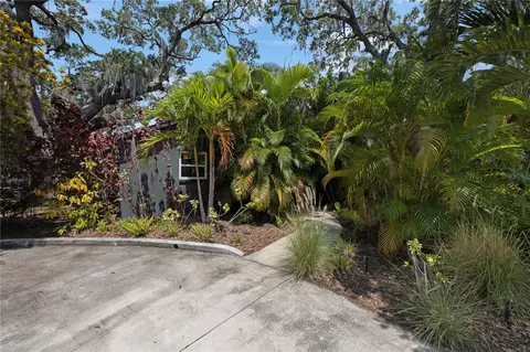 335 8th Ave S, Safety Harbor, FL 34695