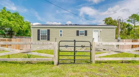 16149 Lauderdale St, Brooksville, FL 34604