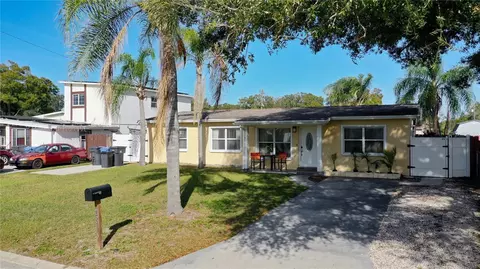 2813 Lorraine St, Tampa, FL 33614