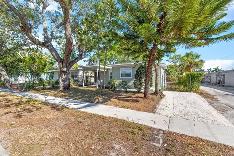 4832 8th Ave S, Saint Petersburg, FL 33711