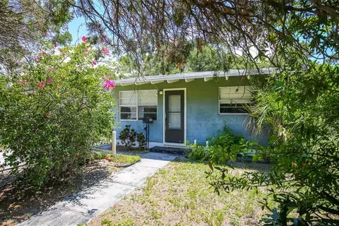 2530 Kingston St S, Saint Petersburg, FL 33711