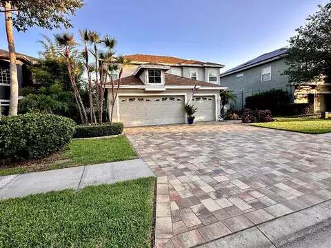 535 Harbor Grove Cir, Safety Harbor, FL 34695