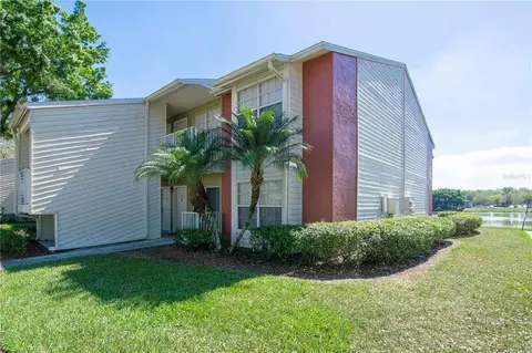 203 Lake Parsons Grn #204, Brandon, FL 33511