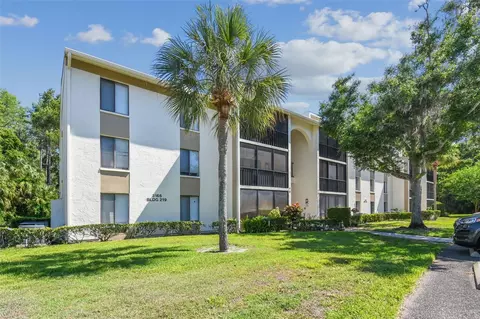 3166 Lake Pine Way S #B2, Tarpon Springs, FL 34688
