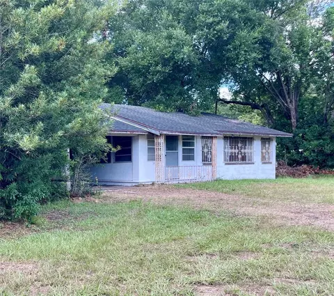 39251 County Road 54, Zephyrhills, FL 33542
