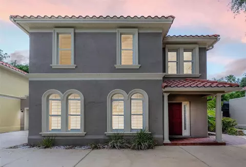 2710 W Price Ave, Tampa, FL 33611