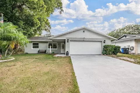 1405 Oak Valley Dr, Seffner, FL 33584