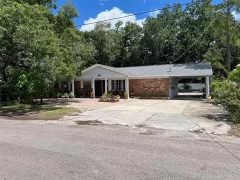 2507 W Powhatan Ave, Tampa, FL 33614
