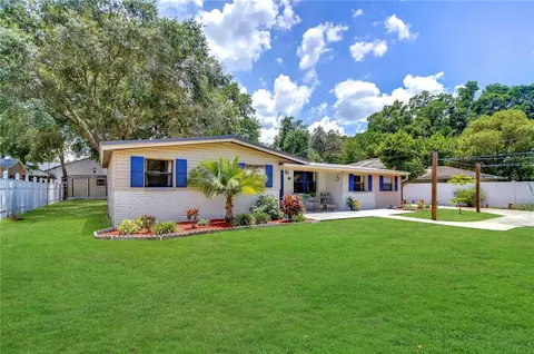 10799 Florence Ave, Thonotosassa, FL 33592