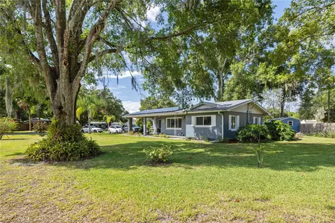 3001 Der Rd, Plant City, FL 33566