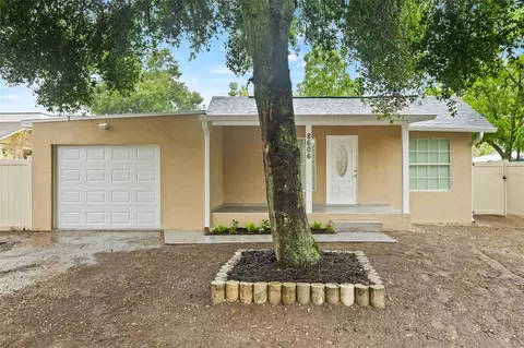 8606 N Central Ave, Tampa, FL 33604